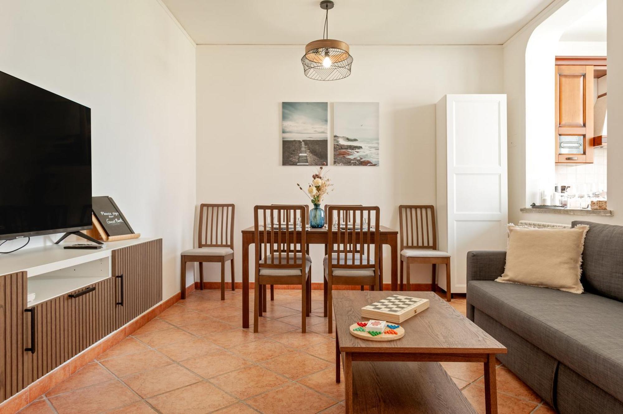 Cozy Retreat In Coastal Livorno Apartment Luaran gambar