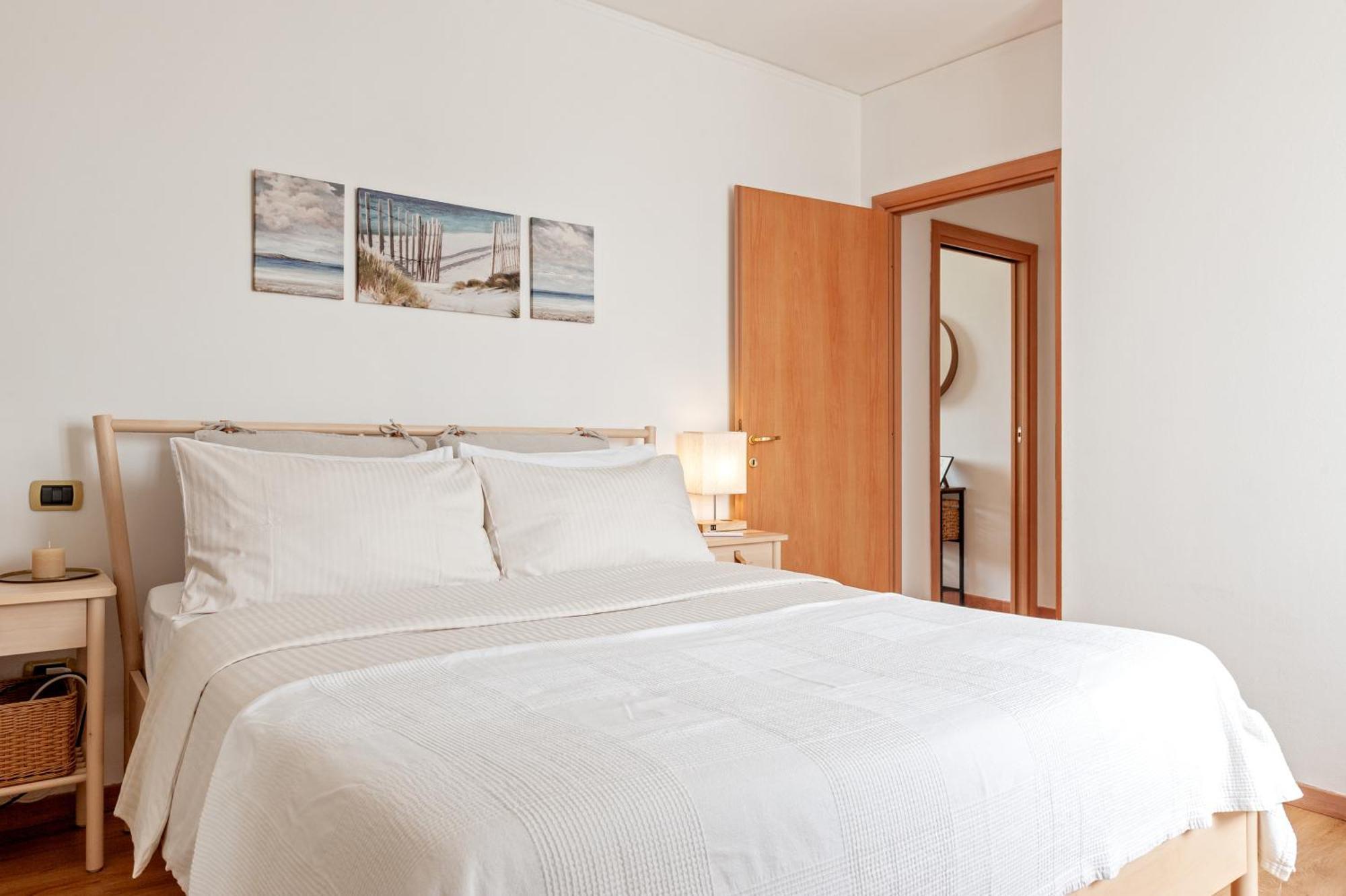 Cozy Retreat In Coastal Livorno Apartment Luaran gambar